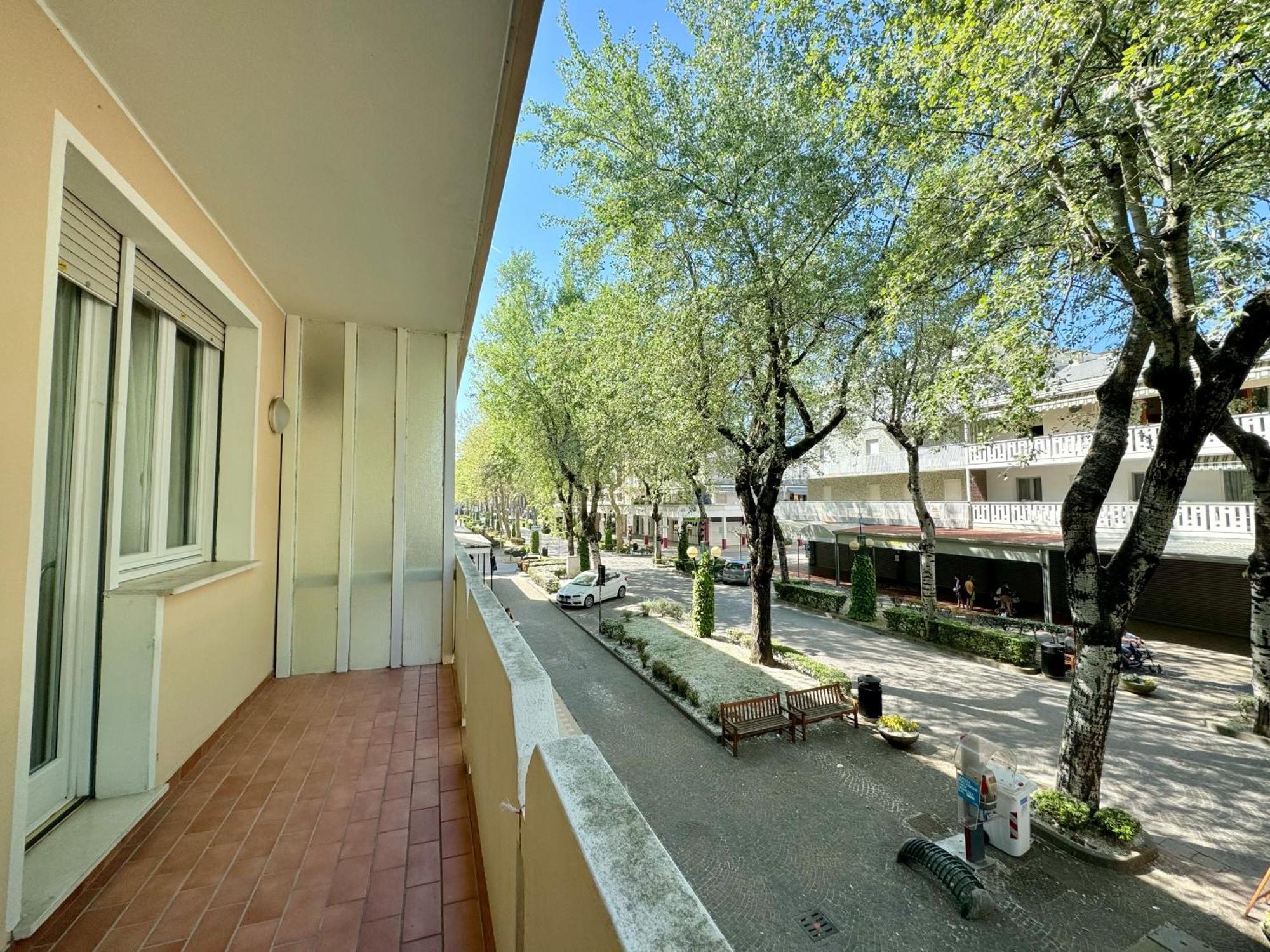 Condominio Bussola Бибионе Экстерьер фото